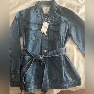 Mango Belted Denim Jacket.  Gift, never worn , tags on !!!   Size Medium